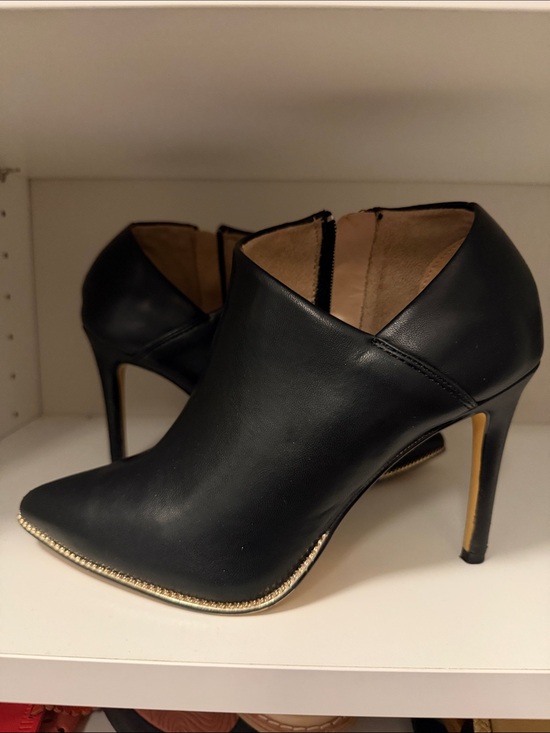BCBGeneration Shoes - BCBGeneration Black Leather Pointed Toe Stiletto Booties with Gold Accent
